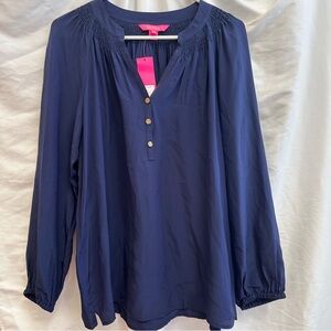 Lilly Pulitzer long sleeve Elsa style, Navy Blue Blouse with gold buttons. NEW